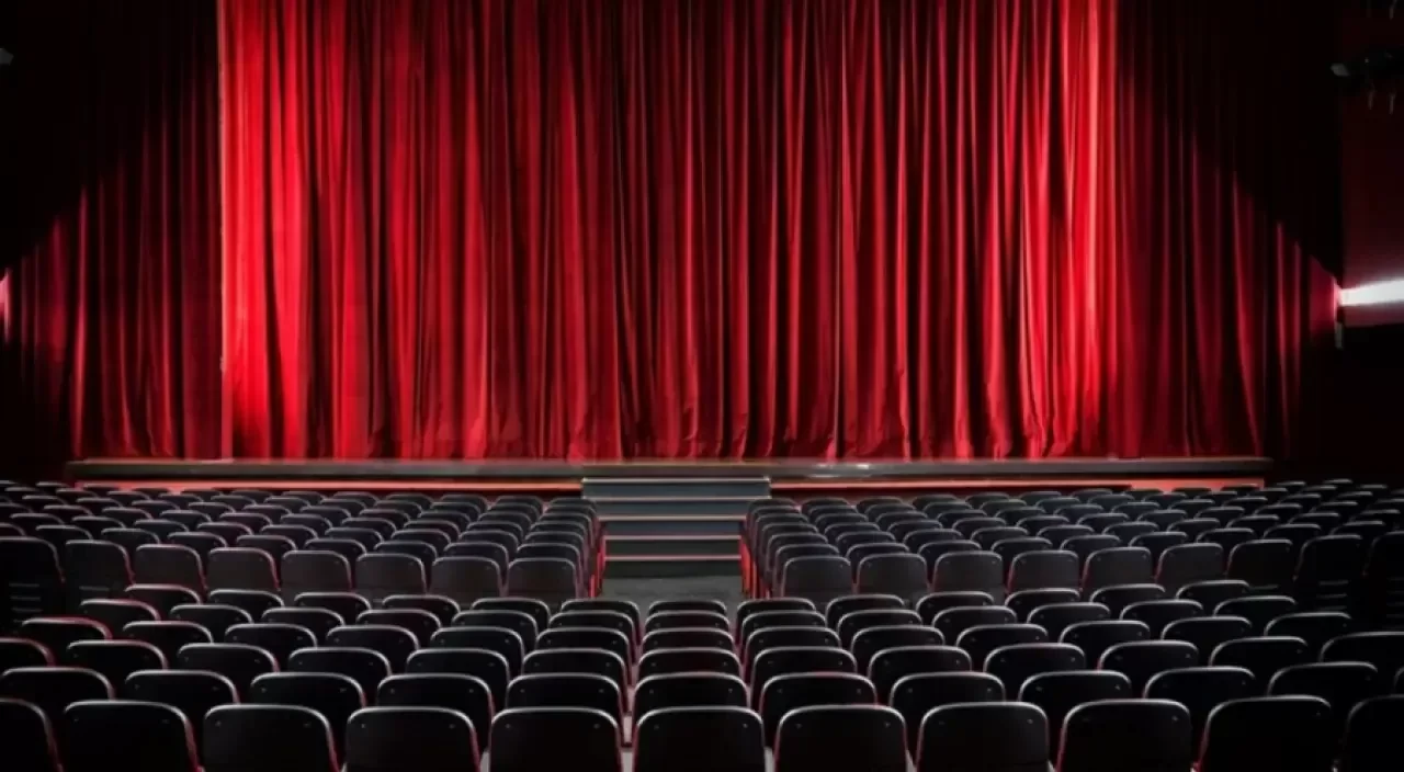 Devlet Tiyatroları son 10 yılda yaklaşık 14 milyon seyirciyle buluştu