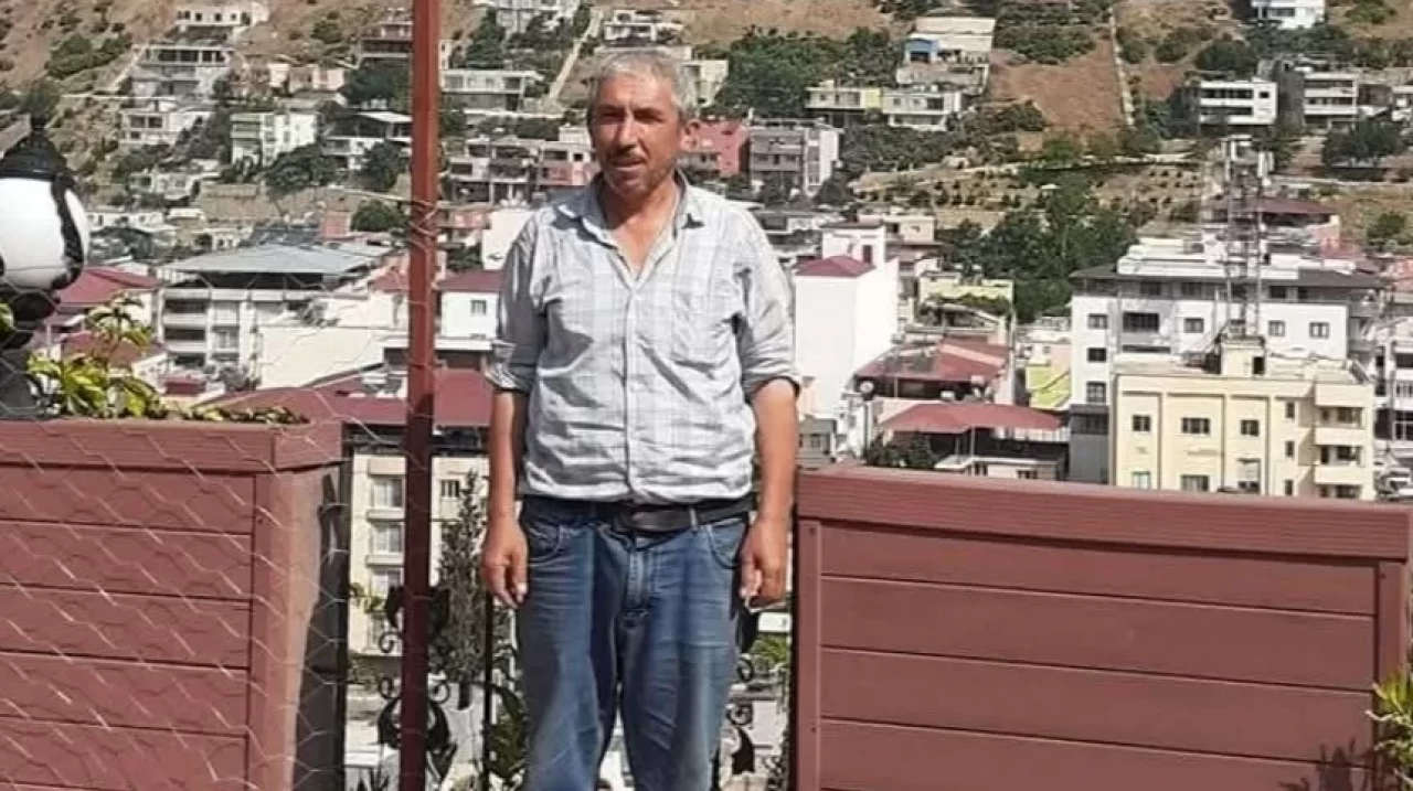 Tarlada çalışırken çapa makinesine kapılan çiftçi, öldü