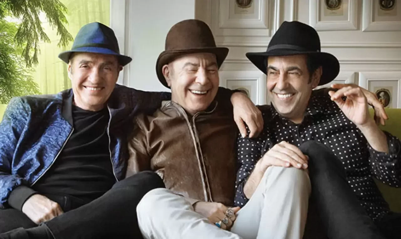 MFÖ'nün "En İyiler Akustik" albümü yarın müzikseverlerle buluşacak