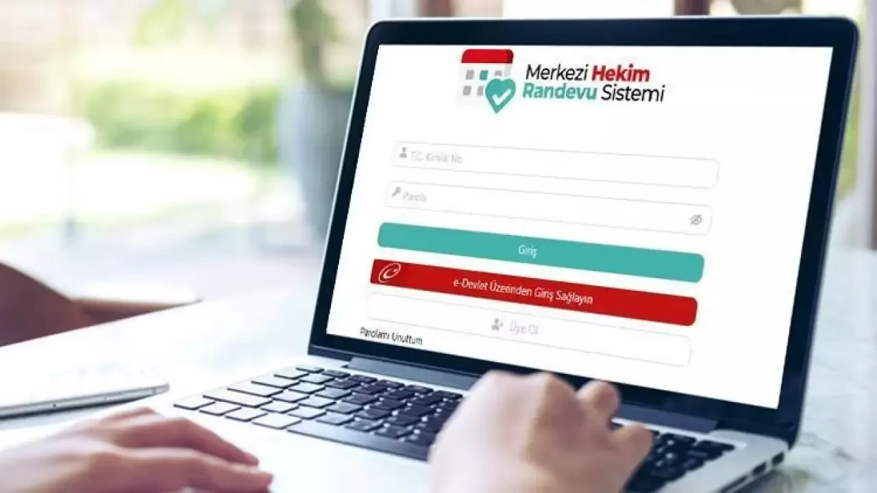 Sağlıkta randevu süreçlerinde iyileşme: MHRS'de bekleyen hasta sayısı yüzde 61 düştü