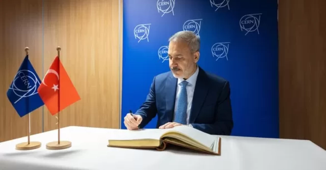 Bakan Fidan Avrupa Nükleer Araştırma Merkezi'ni ziyaret etti