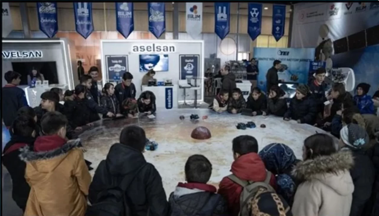 T3 Vakfı'nın Bilim Teknoloji projesi 3,8 milyon öğrenciyi teknolojiyle tanıştırdı