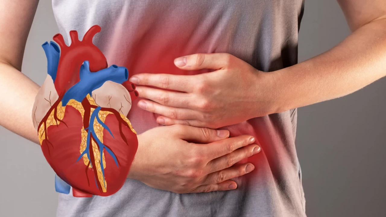 Midenin kalp gibi atması ne demek?