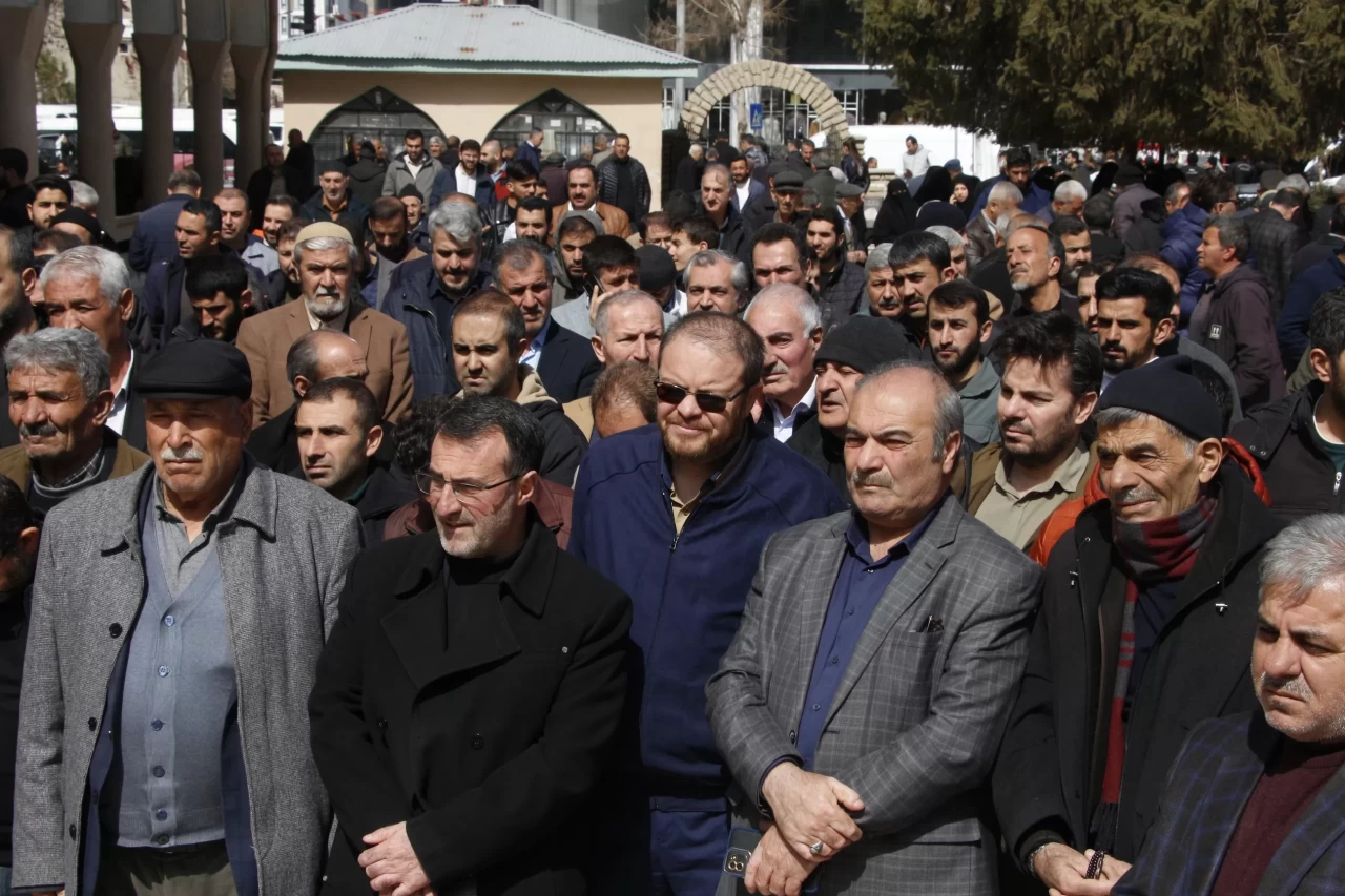Van'da İsrail'in Gazze'ye yönelik saldırıları protesto edildi