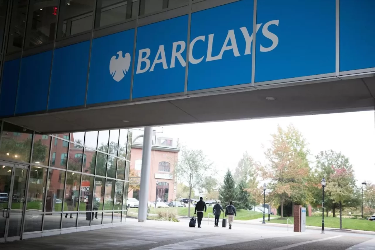 SPK onayladı: Barclays, Türkiye'de aracı kuruluş kuruyor