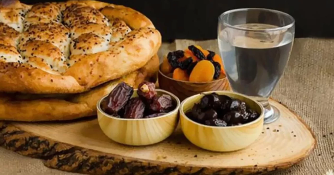 Arefe Günü Oruç Tutulur mu? Sevabı ve Hükmü Nedir?