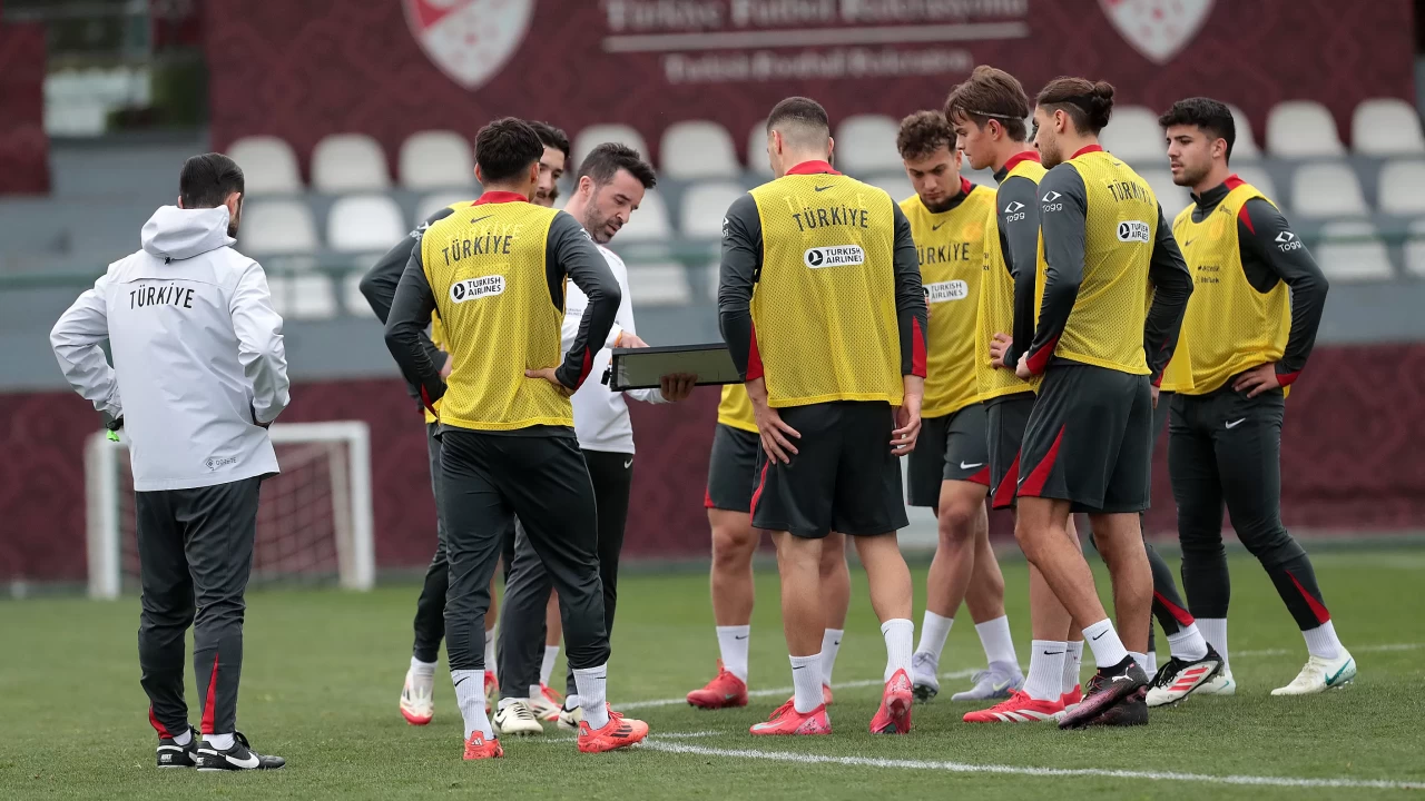 Ümit Milli Takım, Belarus maçı için İstanbul'da hazırlıklara başladı