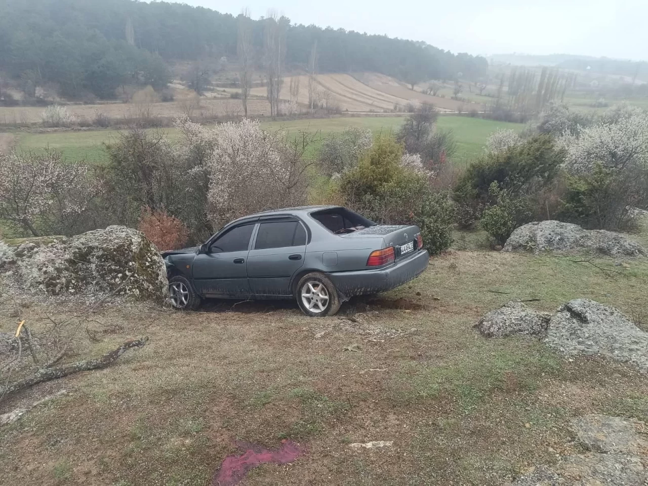 Uşak'ta otomobil kazasında sürücünün kafasında mermi çekirdeği olduğu belirlendi