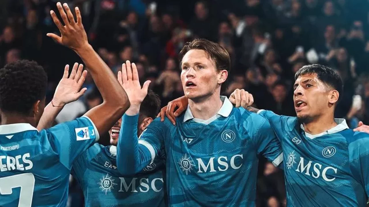 Napoli zirve takibini sürdürdü | Serie A'da Napoli 3-0 Empoli