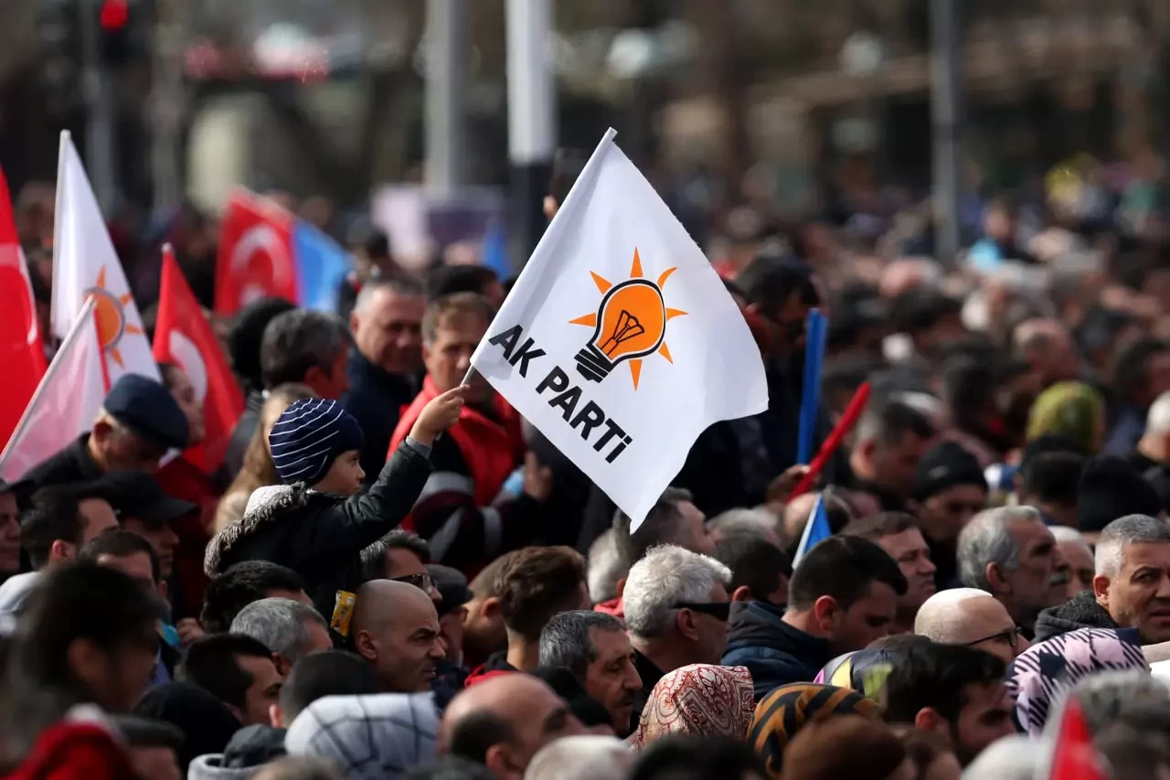 AK Parti MYK üyelerinden boykot çağrılarına karşı "#MilliDestekVakti" paylaşımları