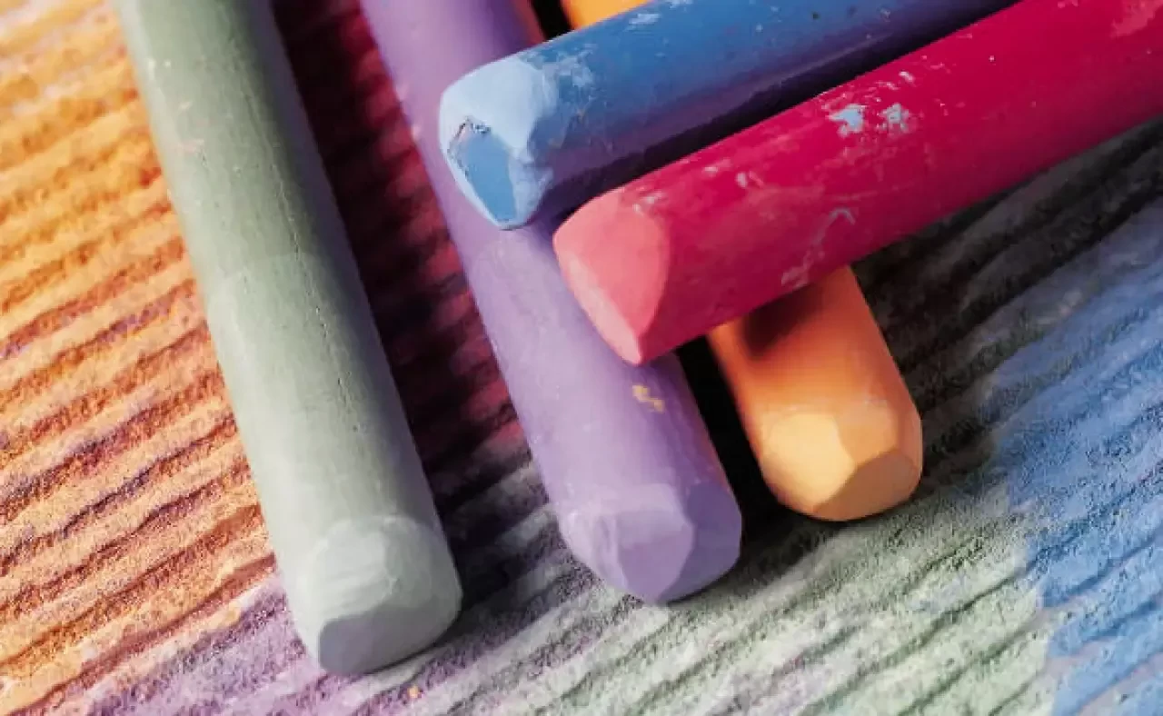 Tebeşir Neyden Yapılır? Tebeşirin İçeriğinde Neler Var?