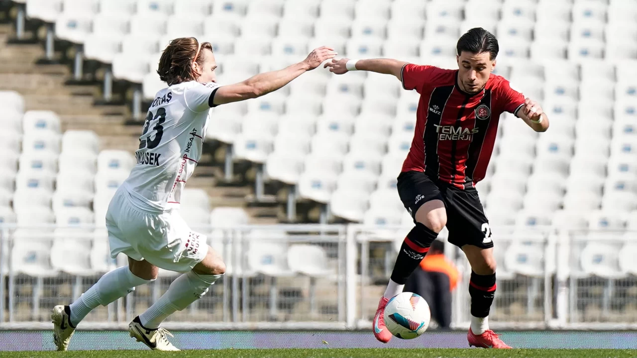 Karagümrük, zirve takibinde yara aldı | 1. Lig'de Fatih Karagümrük 0-0 Gençlerbirliği