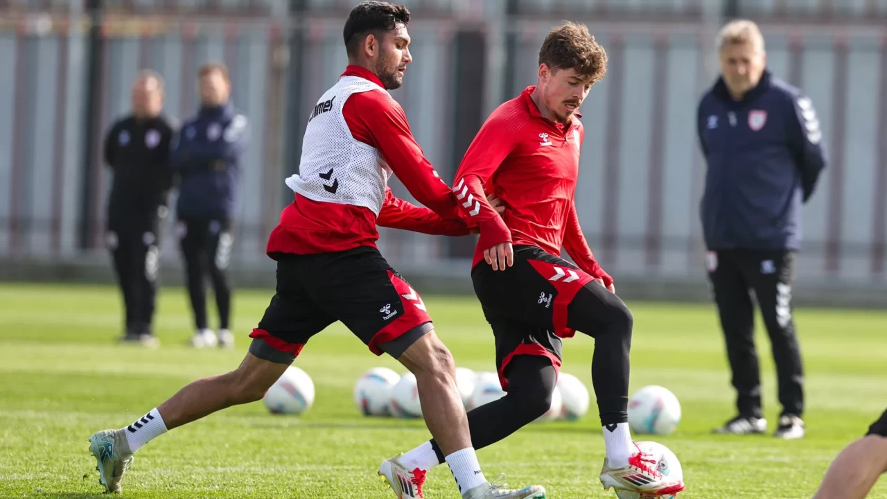 Samsunspor, Süper Lig’deki Galatasaray maçının hazırlıklarına başladı