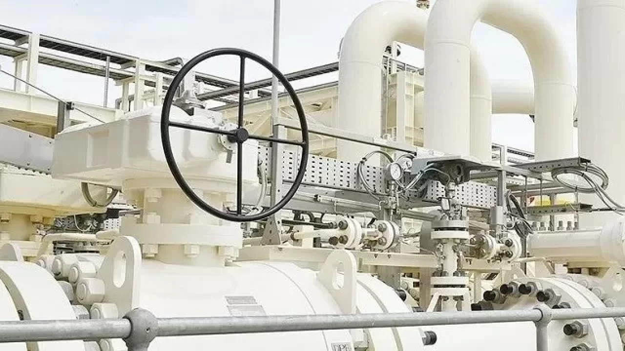 Sırbistan-Macaristan petrol boru hattının 2028'de tamamlanması planlanıyor