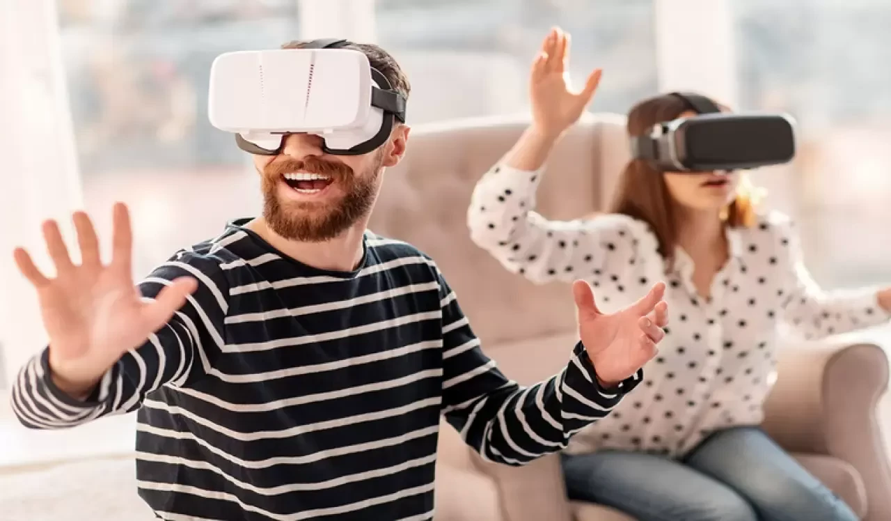 VR Gözlük Nedir ve Nasıl Kullanılır?