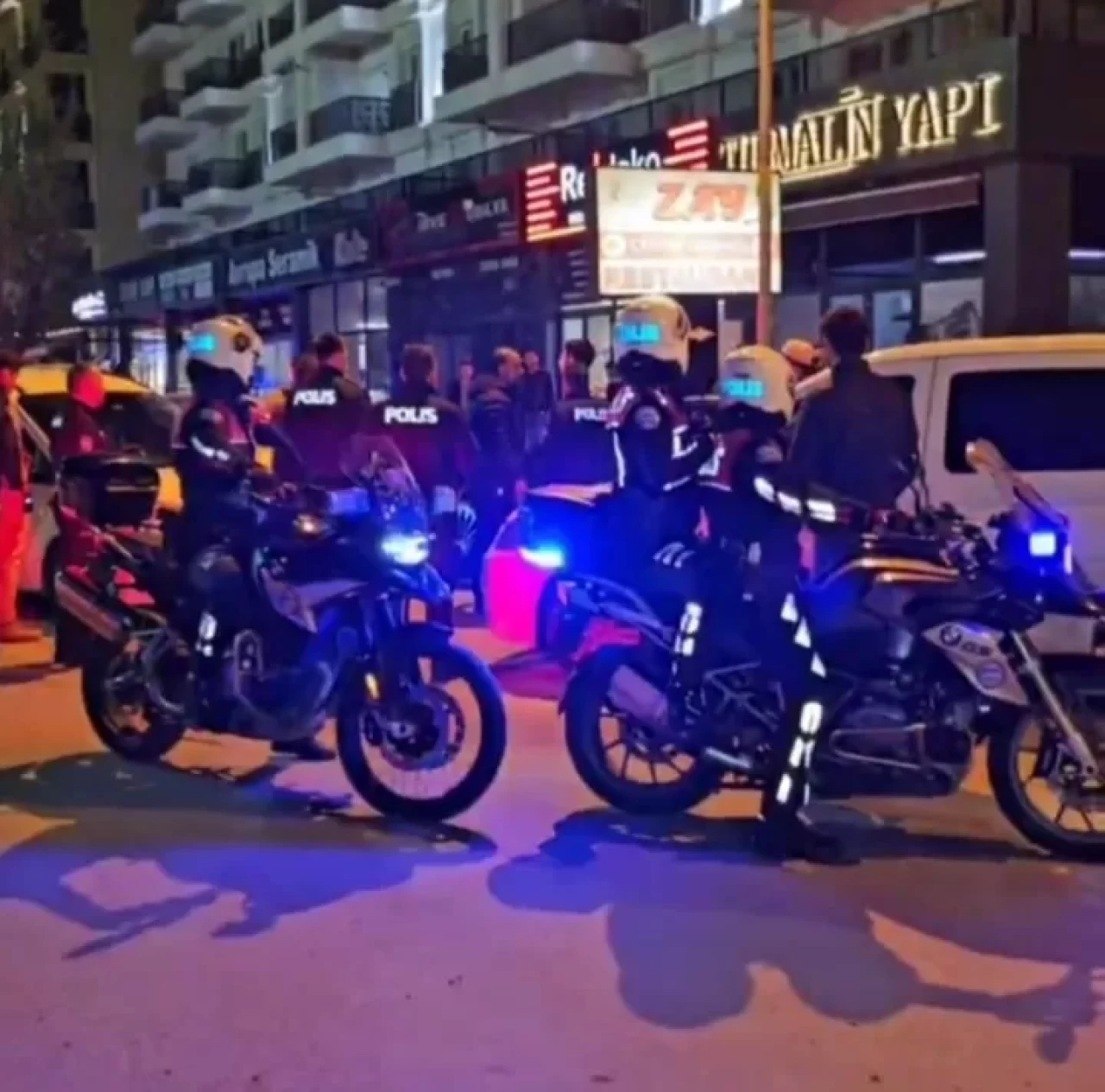 Dakikalarca süren kovalamacada ehliyetsiz sürücü yakalandı