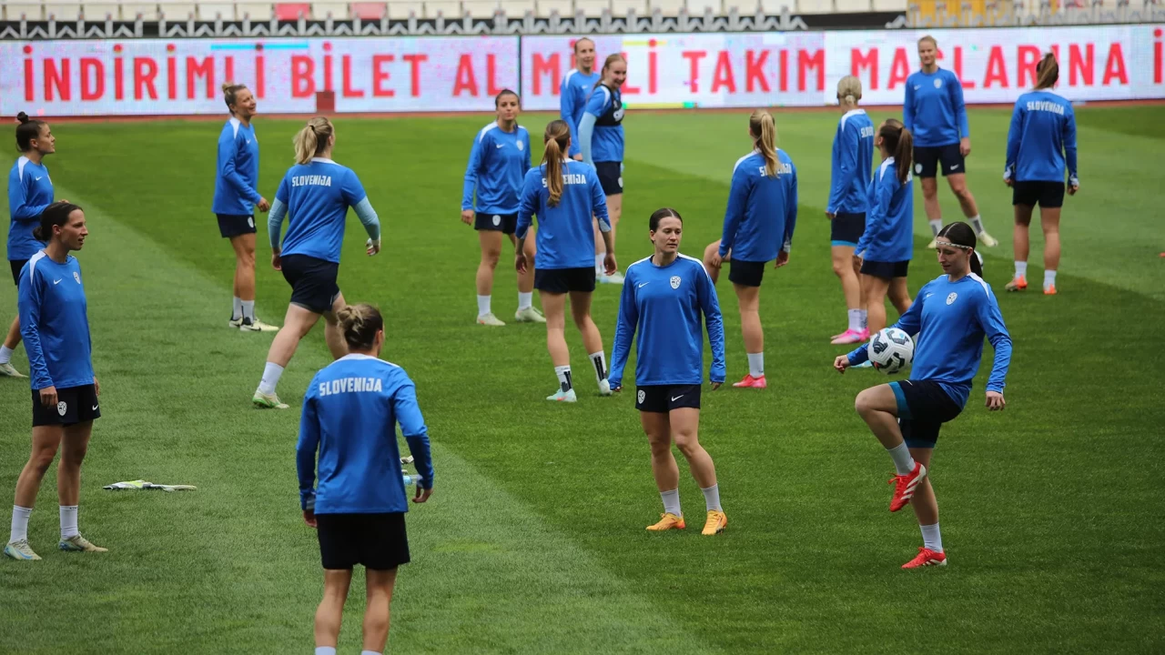 Slovenya Kadın Milli Takımı, Türkiye maçı için hazır