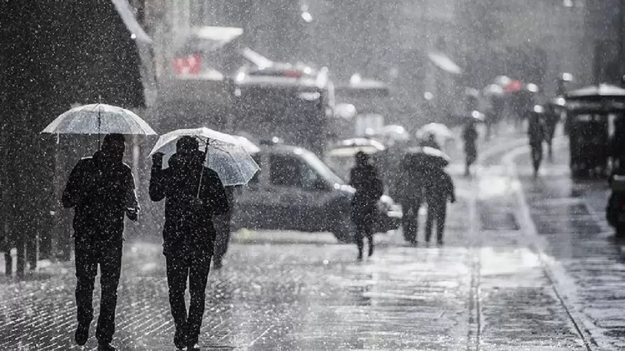 Yurt genelinde sağanak ve fırtına uyarısı