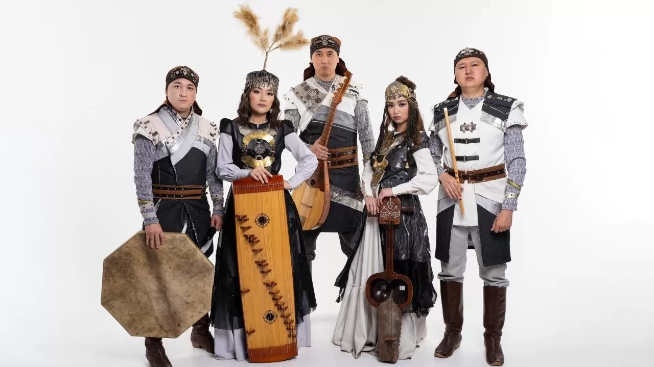 Ünlü Kazak grubu HasSak ilk kez Ankara'da sahne alıyor