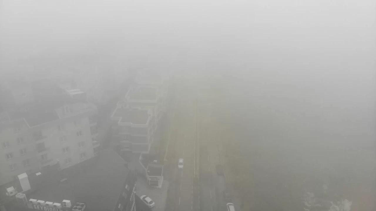 İstanbul'da sabah sis manzarası: Kartal ve Pendik'te kartpostallık görüntüler