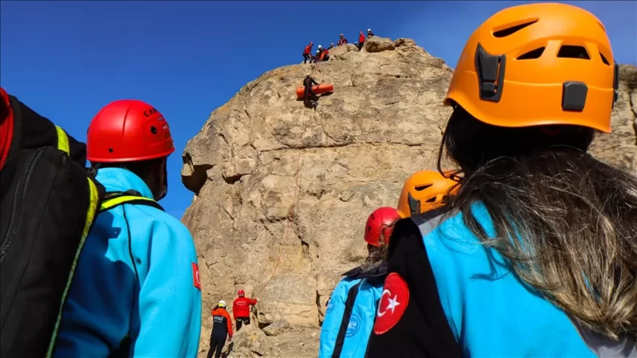 Ağrı'da kaybolan kişi için arama çalışması başlatıldı