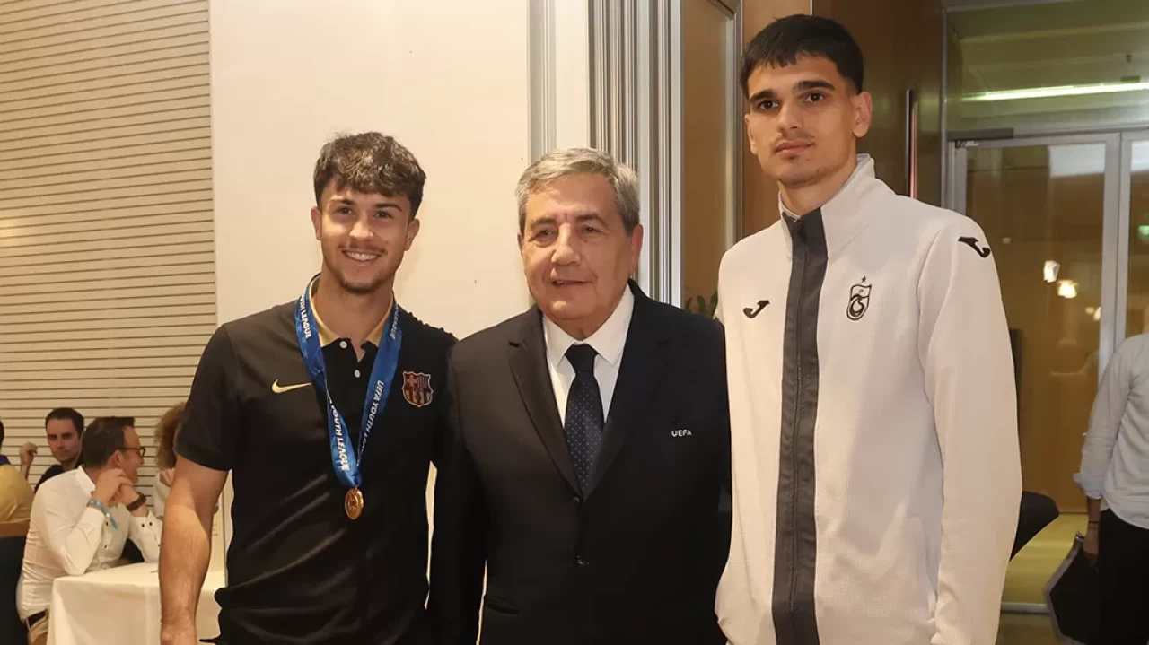UEFA, Trabzonspor ve Barcelona için dostluk yemeği düzenledi
