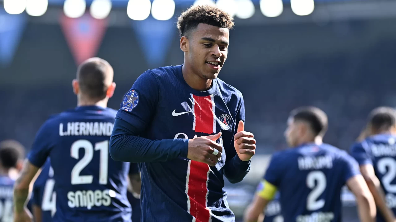 Şampiyon PSG kazanmaya devam ediyor