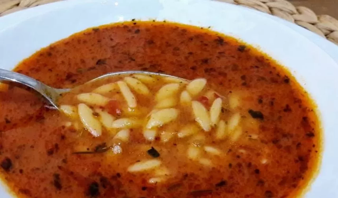 Arpa şehriye çorbası nasıl yapılır?