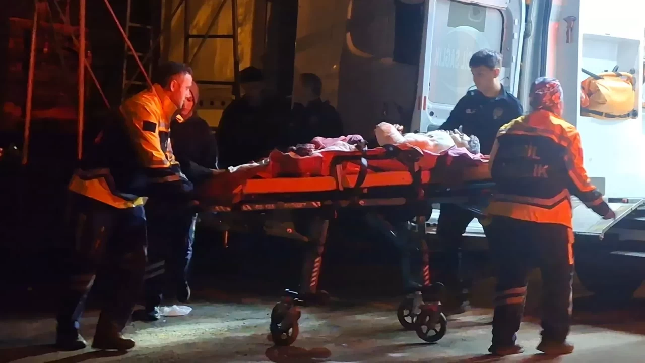 Samsun'da ağabeyini bıçakla yaralayan genç gözaltında