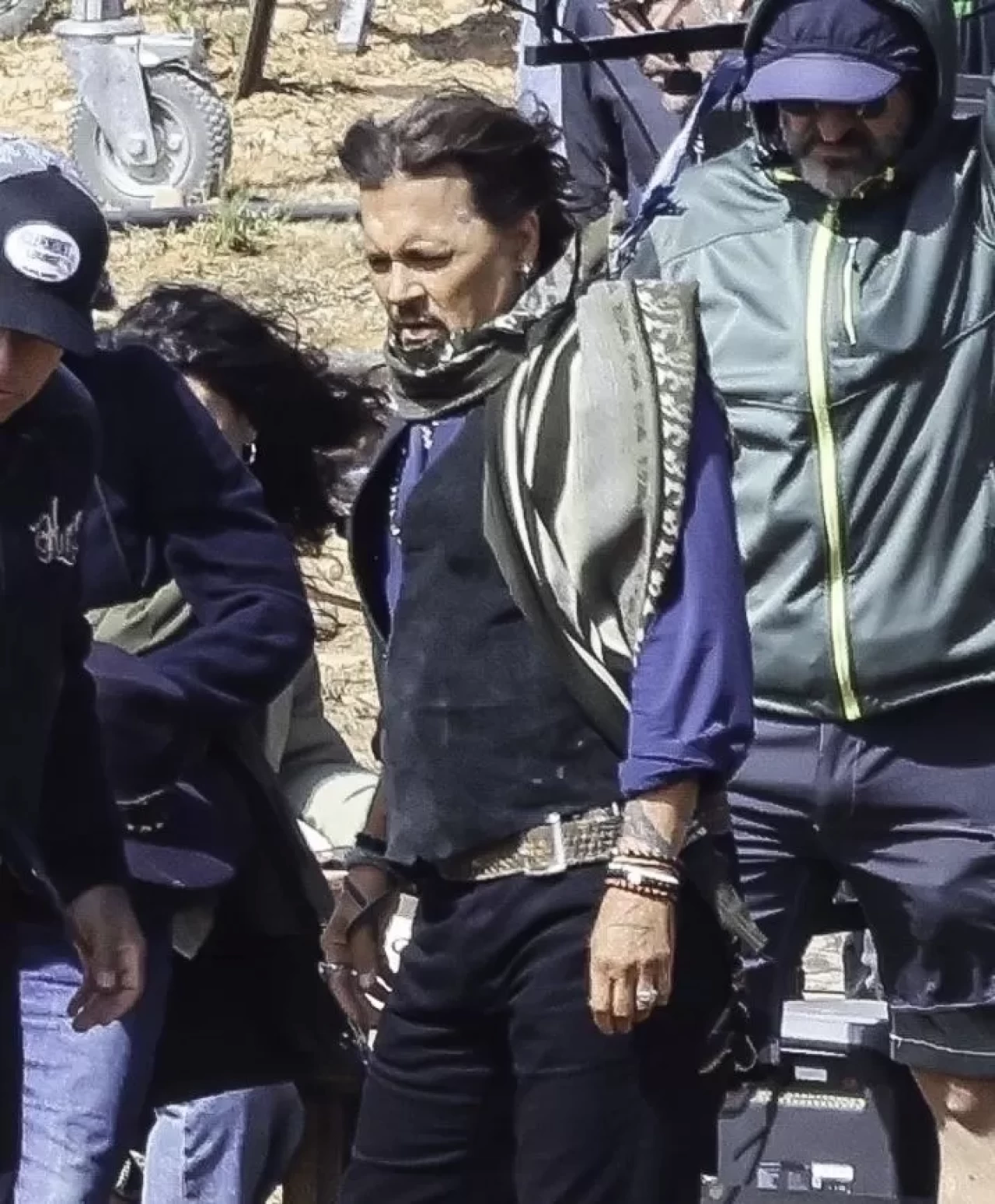 Hollywood'dan dışlanan Johnny Depp, bu defa reklam filmiyle kamera karşısına geçti