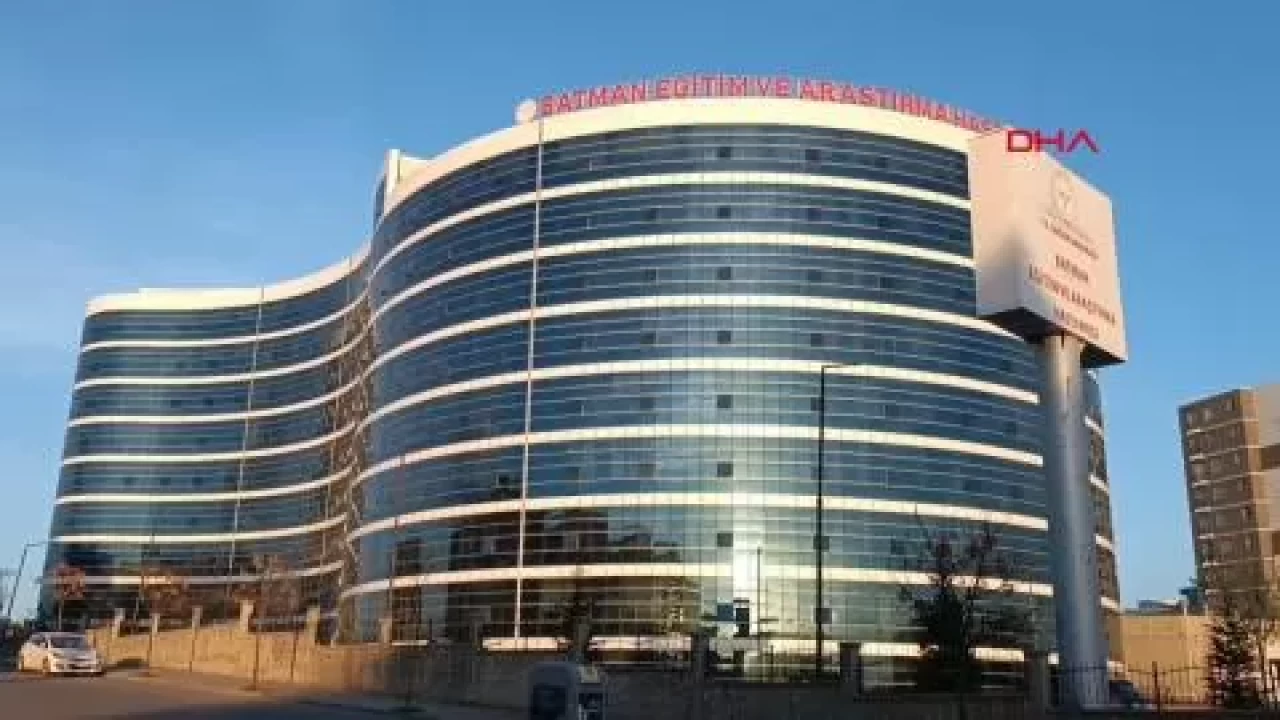 Batman'da 3'üncü kat balkonundan düşen kız çocuğu, hayatını kaybetti