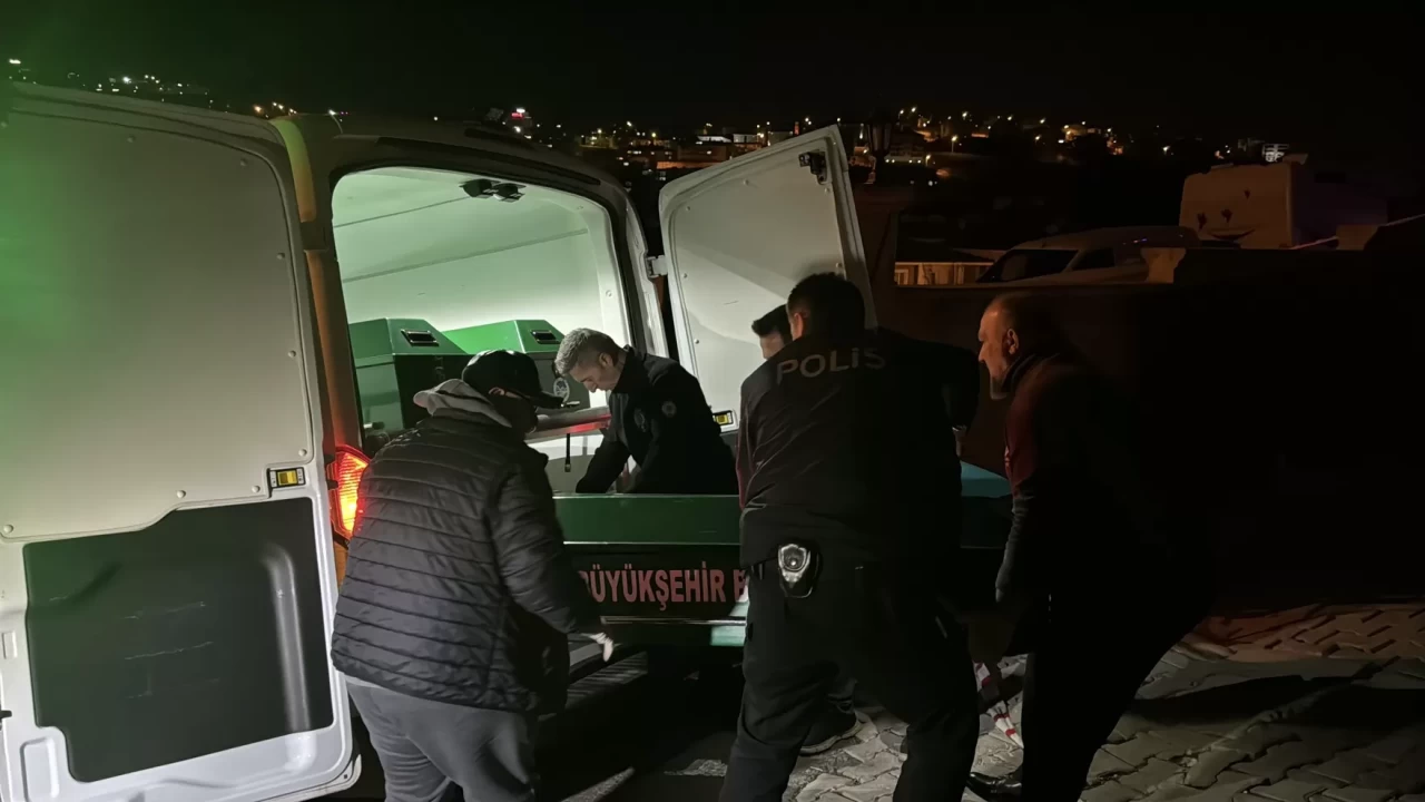 Sakarya'da komşular arasında silahlı kavga: 5 ölü, 5 yaralı