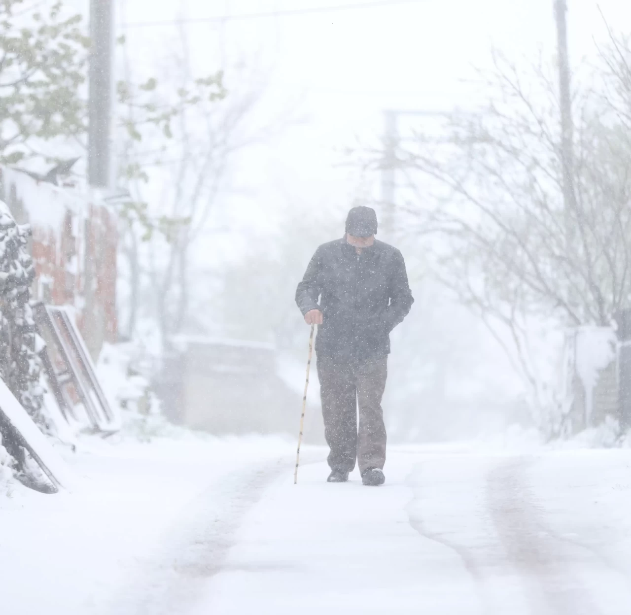 Kırklareli'de kar yağışı akşama kadar devam edecek