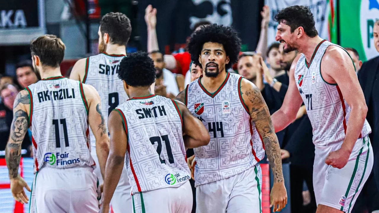 Karşıyaka, Basketbol Süper Ligi’nde Darüşşafaka deplasmanında galibiyet peşinde
