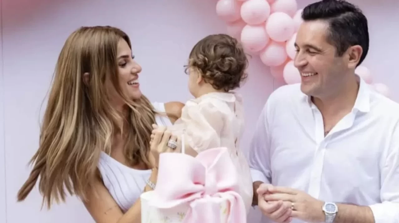 Hacı Sabancı'nın oğlu Uzay aileye girdi