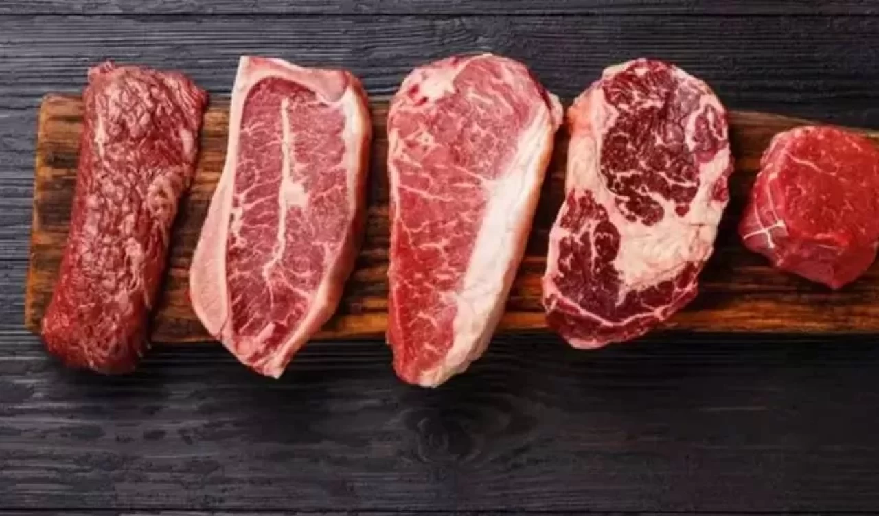 Hangi et kaç kalori? Kırmızı, beyaz ve deniz ürünleri...