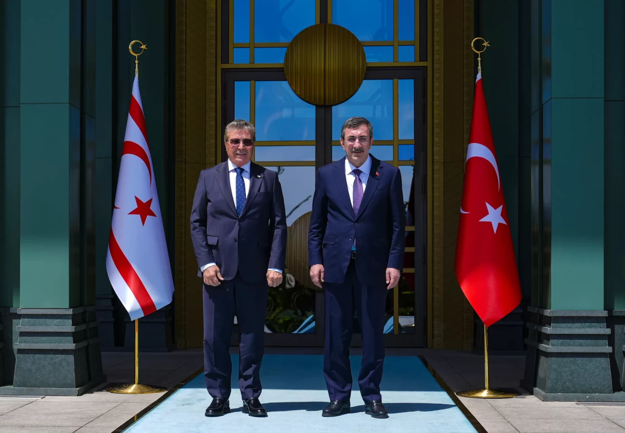 Cumhurbaşkanı Yardımcısı Yılmaz, KKTC Başbakanı Üstel ile görüştü