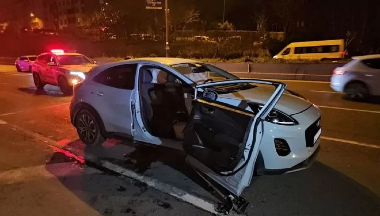 Bayrampaşa'da zincirleme kaza: 2 ölü, 4 yaralı