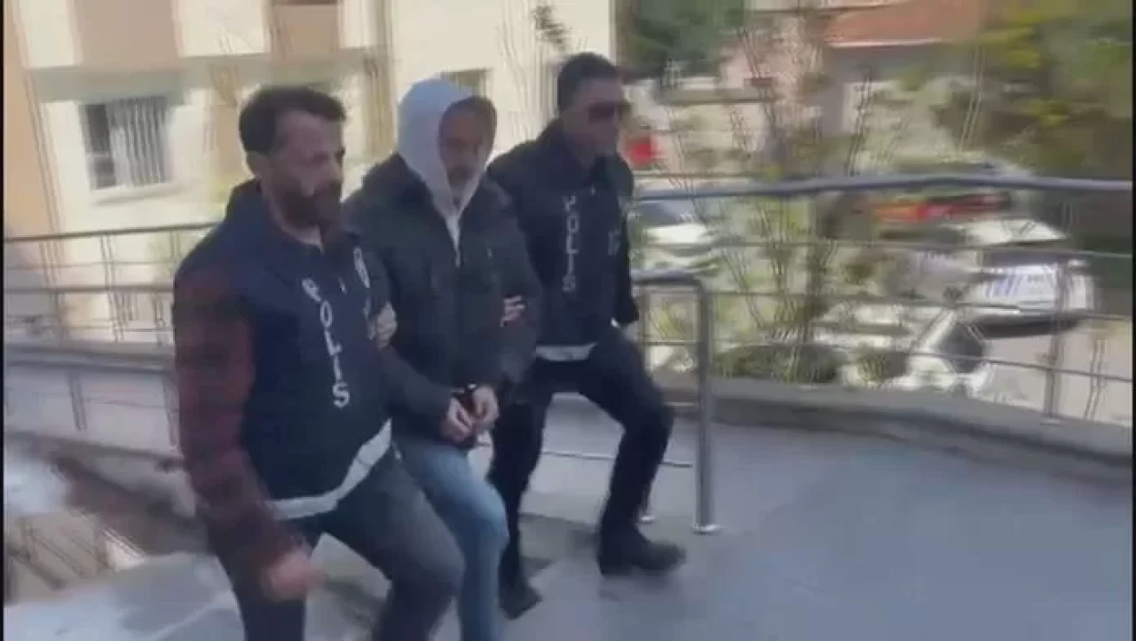 Evimin önüne çöp attın dedi! Komşusunu bıçaklayarak öldürdü