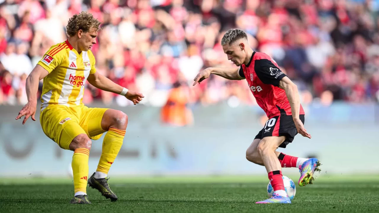 Bundesliga'da Bayern Münih puan kaybetti Bayer Leverkusen fırsat tepti