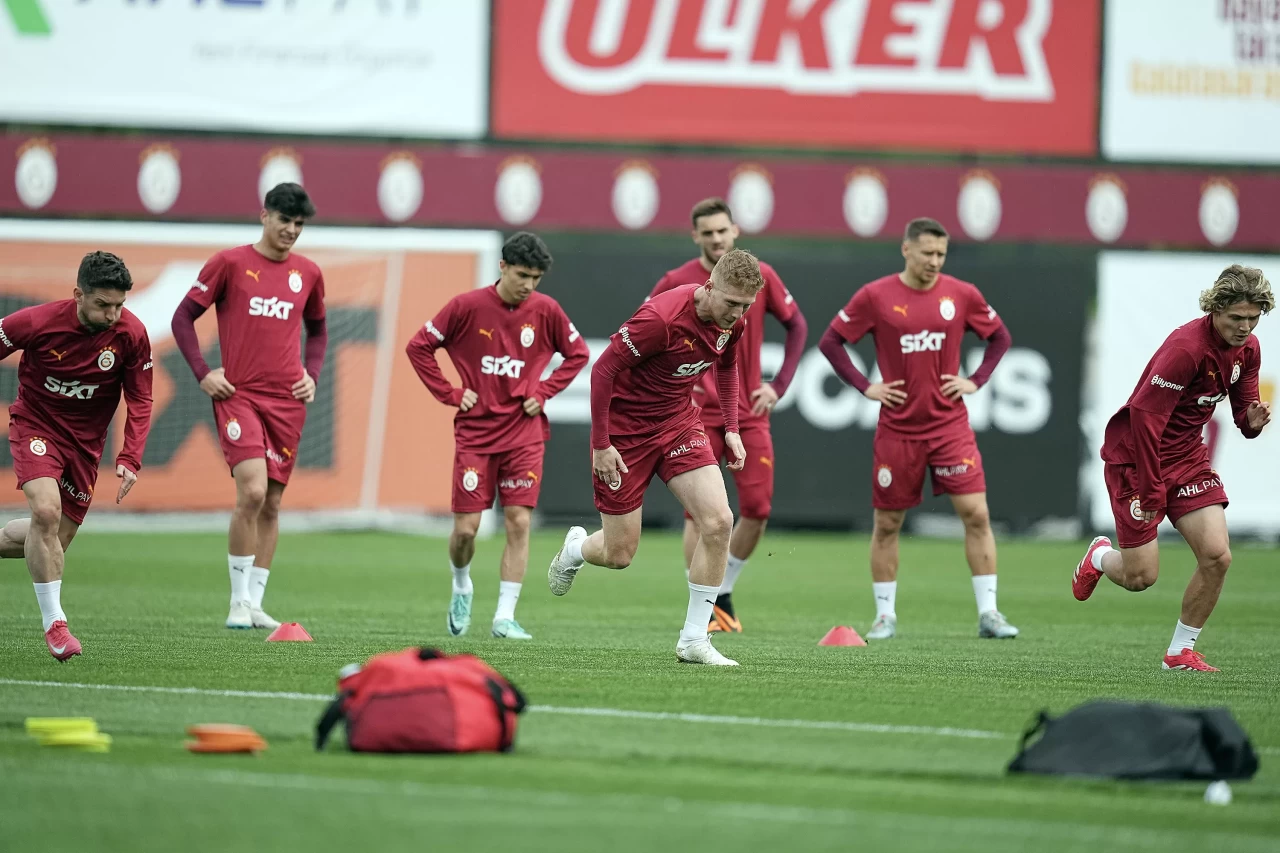 Galatasaray, Samsunspor maçı için hazırlıklarına start verdi