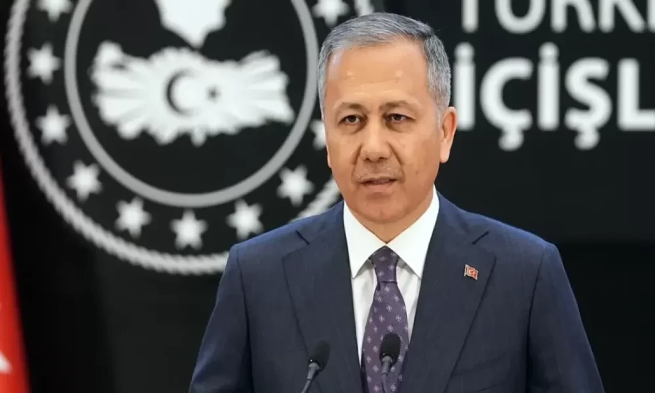 Yerlikaya: Bayram tatilindeki kazalarda 62 kişi hayatını kaybetti