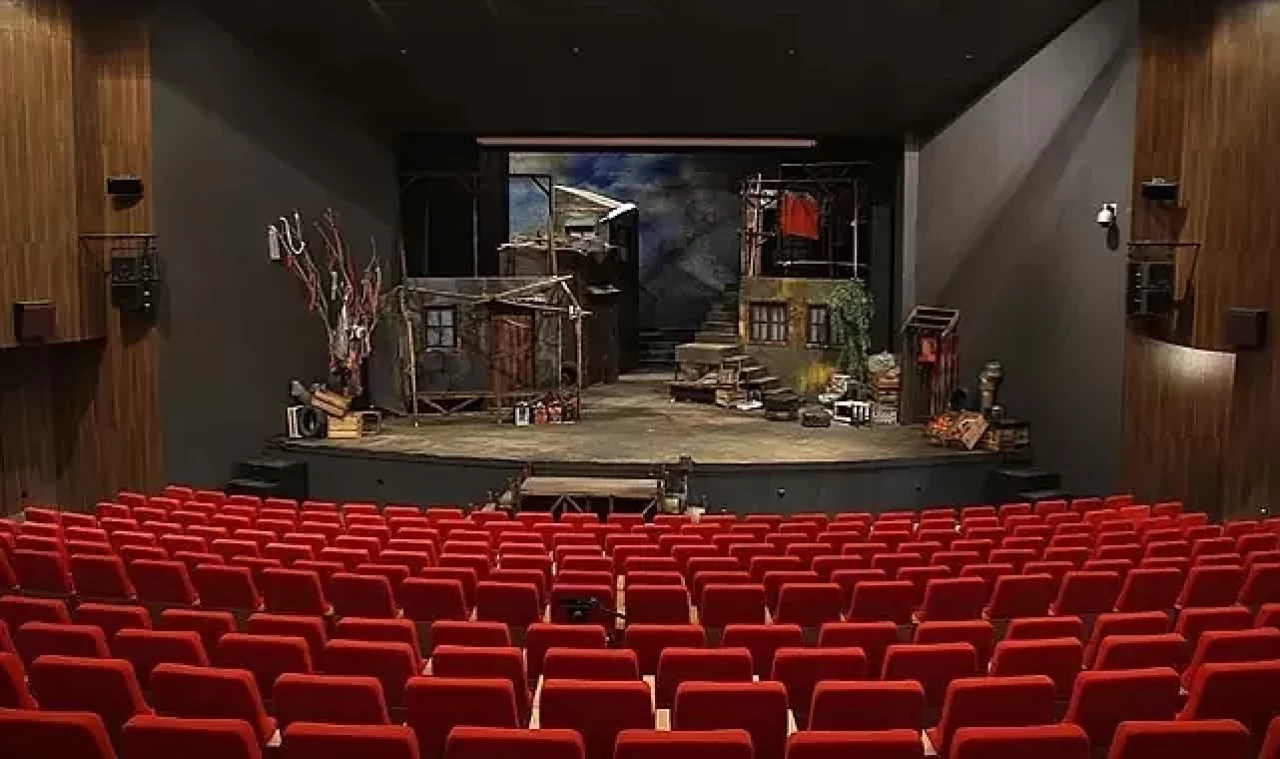 Trabzon Devlet Tiyatrosu'ndan "hırsızlık" iddiasına cevap: "Soruşturma başladı"