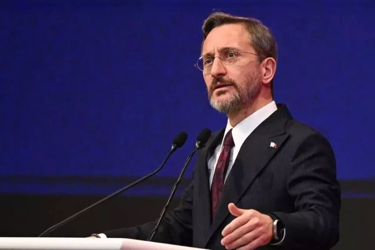 Fahrettin Altun: Ekonomik istikrarımıza yönelik tehditler milli menfaatlerimize karşı sabotaj girişimidir