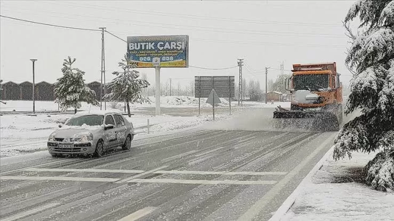 Konya’da kar yağışı devam ediyor