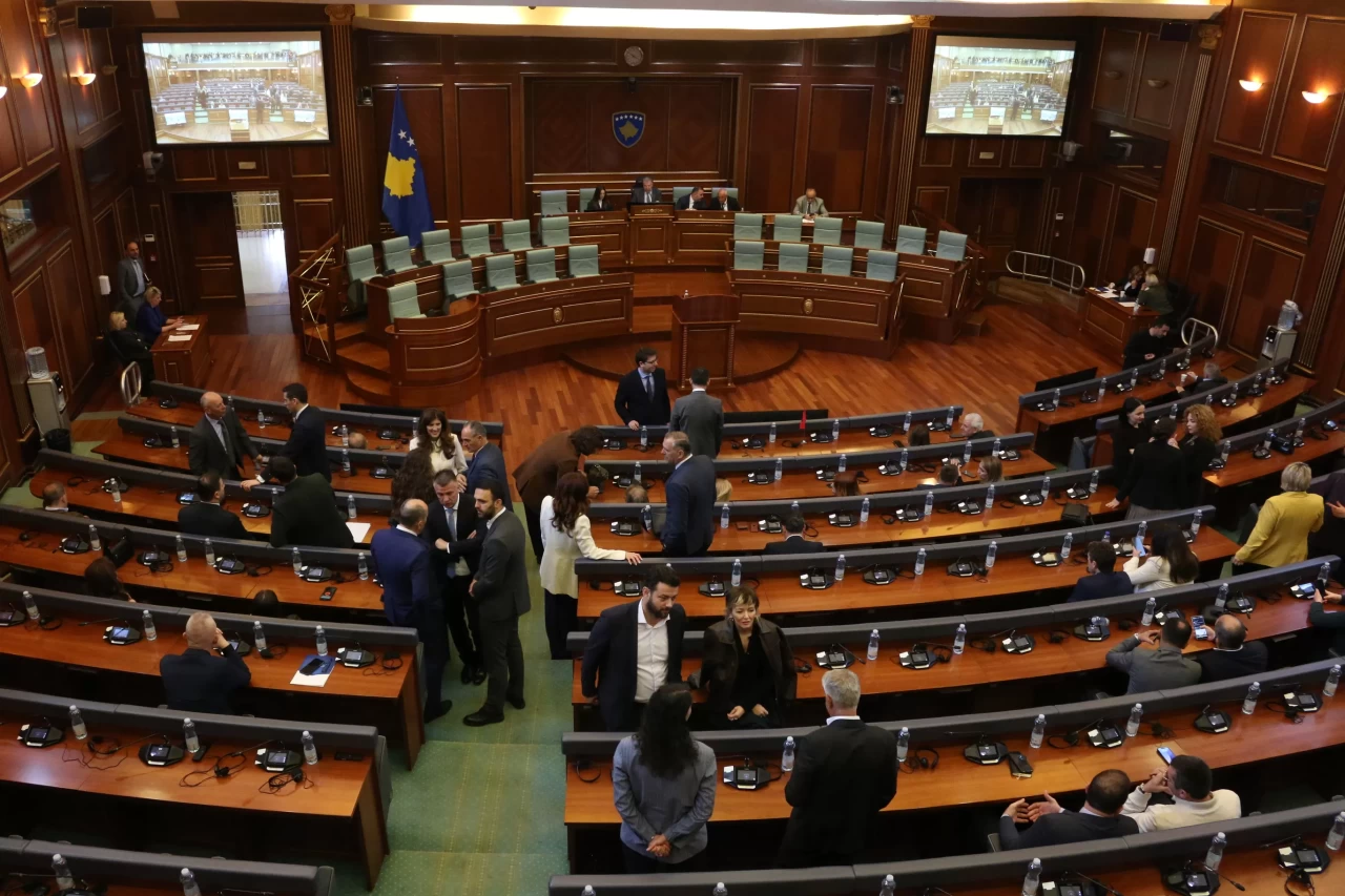 Kosova Meclisi, yeni başkanını dördüncü tur oylamada da seçemedi