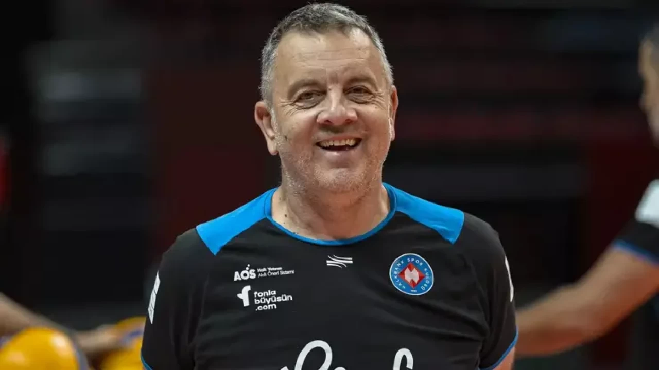 Halkbank Erkek Voleybol Takımı, başantrenör Igor Kolakovic ile yollarını ayırdı