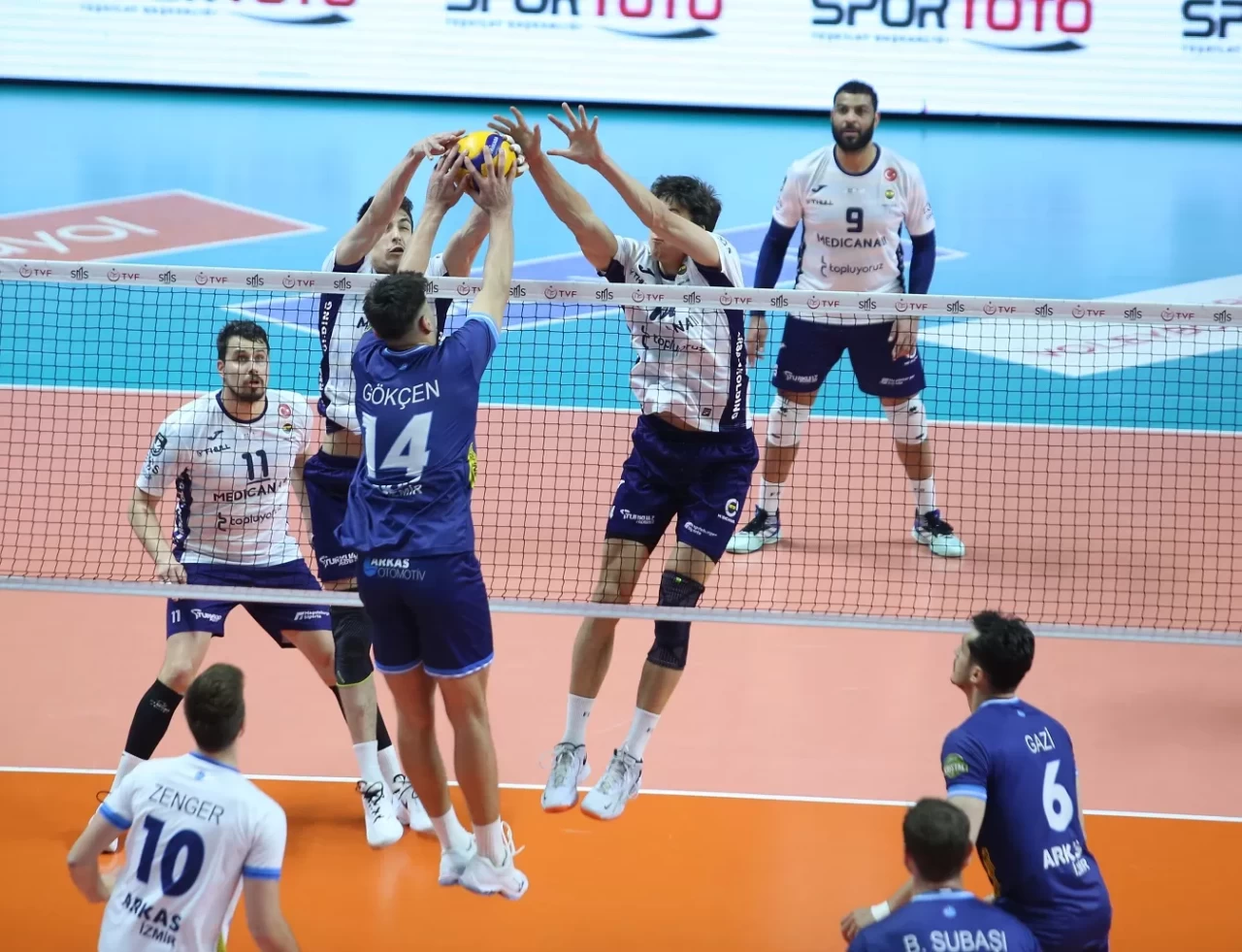 Fenerbahçe Medicana, Efeler Ligi'ni 3'üncü tamamladı