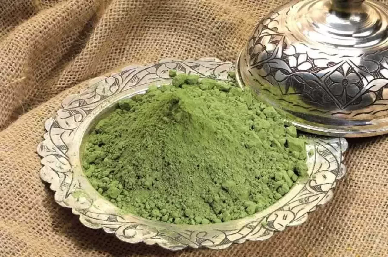 Kına Neyden Yapılır? Kına Nasıl Yapılır, Malzemeleri Nelerdir?