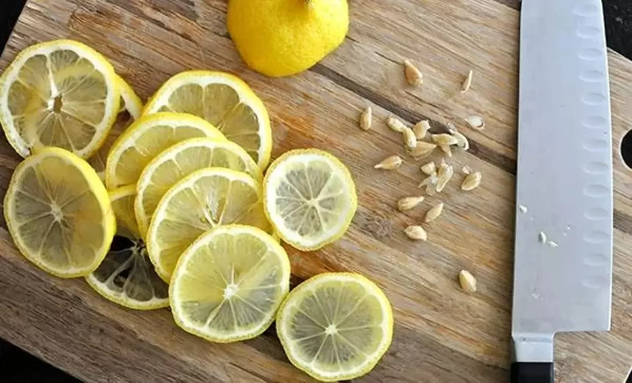 Limonun Sağlığa Faydaları ve Zararları